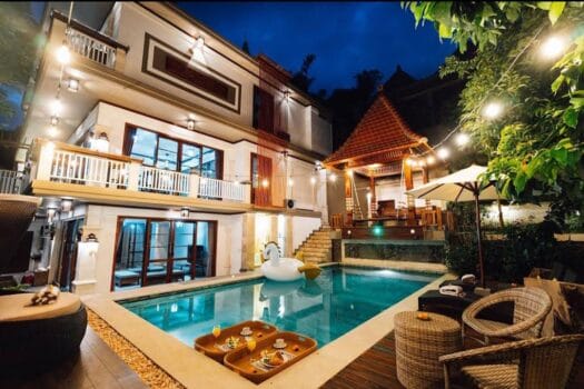 nyanyi riverside villa