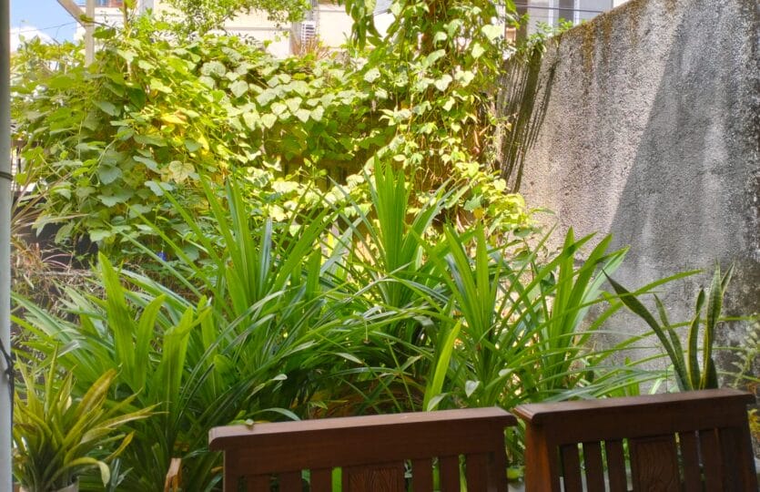 Dijual rumah lantai 2 di Antasura, Denpasar