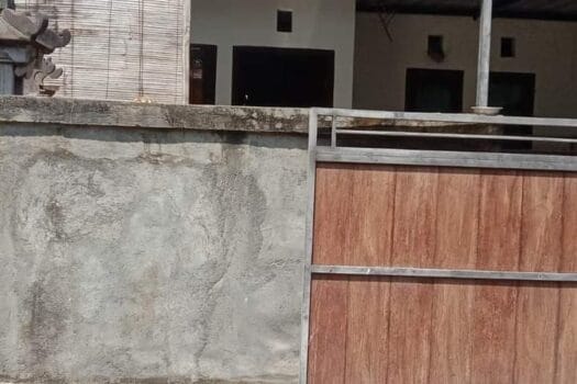 For sale, a one-story house in Babakan Gianyar