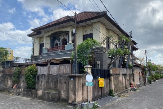 rumah mewah dekat sanur