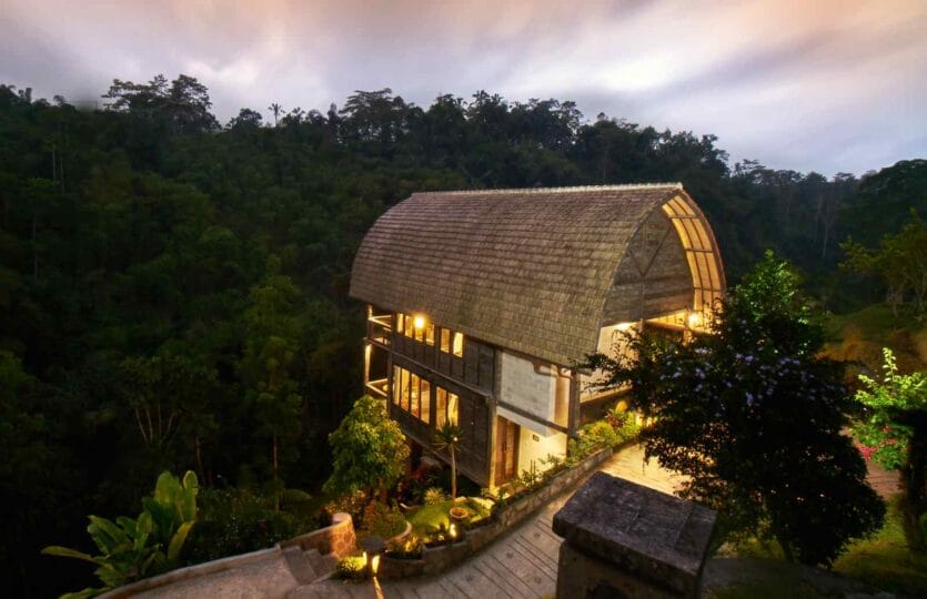 Bagus Jati : Superior Chalet