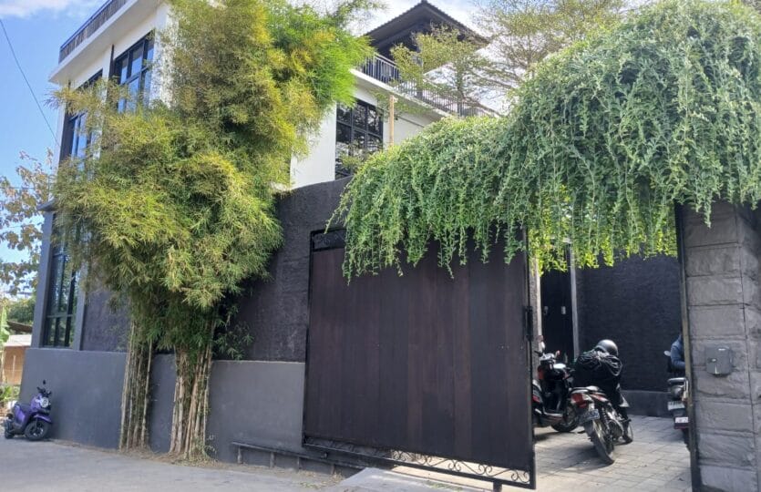 Nebius villa melasti